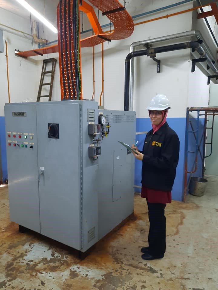 saintis sharifah rafidah in action